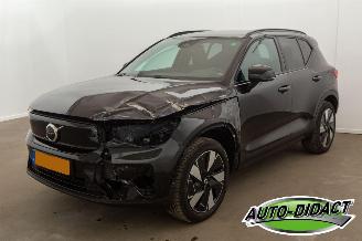 damaged passenger cars Volvo EX40 Extended Range Plus 82 KWH RWD 2024/5