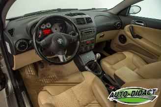 Alfa Romeo GT 1.9 JTD Imola picture 12