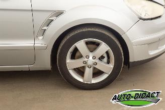 Ford S-Max 2.0-16V Clima Navi picture 26