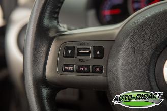 Mazda 2 1.3 Airco picture 14