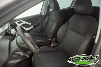 Peugeot 208 1.2 Airco 88.346 km picture 22