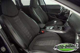 Peugeot 308 1.6 BlueHDi Clima Navi Camera Feline picture 18
