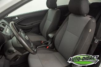 Hyundai I-20 Coupé 1.0 69.916 km Open Pano Clima Navi Camera picture 24