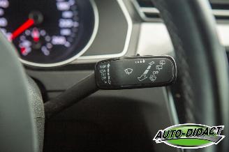 Volkswagen Passat 1.5 TSI Automaat Clima Navi Comfort Business picture 19