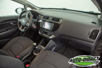 Kia Rio 1.2 51.876 km Clima Navi Camera picture 17
