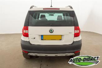 Skoda Yeti 1.2 TSI Automaat Airco Navi Ambition picture 33