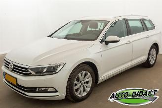 skadebil auto Volkswagen Passat 1.6 TDI Automaat Clima Navi Comfortline Business 2018/1