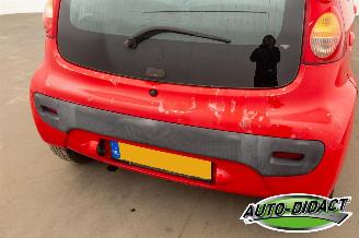 Peugeot 107 1.0-12V XS picture 28