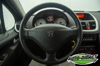 Peugeot 207 1.4-16V Airco Color-line picture 5