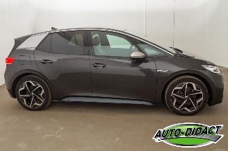 Volkswagen ID.3 First Plus 58 kWh Camera Navi Clima picture 37