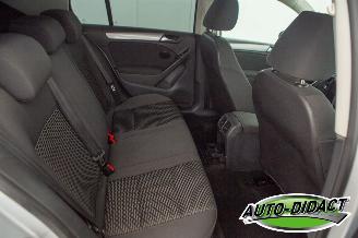 Volkswagen Golf 1.6 TDI Navi Clima picture 21