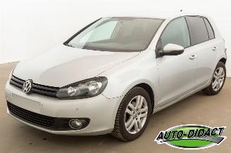 skadebil auto Volkswagen Golf 1.6 TDI Navi Clima 2010/6