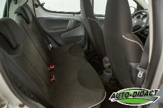 Peugeot 107 1.0-12V 102.196 km Airco Sublime picture 17