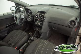 Opel Corsa 1.2-16V 111 Edition Airco picture 18