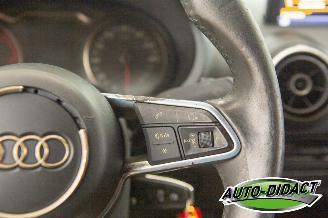 Audi A3 1.6 TDI Automaat Clima Navi Ambiente picture 14