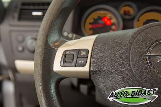 Opel Zafira 1.8 Koppeling matig Temptation picture 11