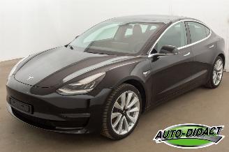 Schadeauto Tesla Model 3 Long Range AWD 75 kWh 82% High voltage battery health 2020/9