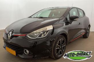 skadebil auto Renault Clio 0.9 TCe Expression 2013/3