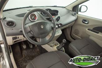 Renault Twingo 1.2 Dynamique Airco picture 18