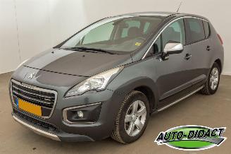 uszkodzony samochody osobowe Peugeot 3008 2.0 4WD Automaat HDi HYbrid4 Blue Lease Clima Navi 2014/4
