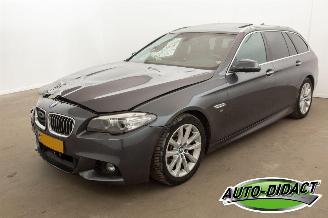 Voiture accidenté BMW 5-serie 520d  Automaat Pano Clima Navi Leder High Executive 2016/1