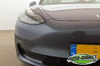 Tesla Model 3 Long Range AWD 75 kWh picture 28