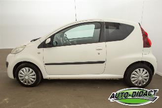 Peugeot 107 1.0 56.757 km Airco picture 33