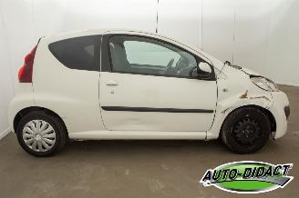 Peugeot 107 1.0 56.757 km Airco picture 34