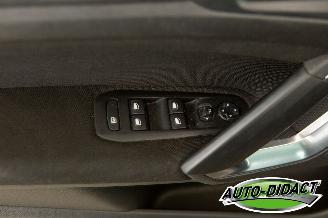 Peugeot 308 SW 1.6 HDI Allure Pano Camera navi picture 13