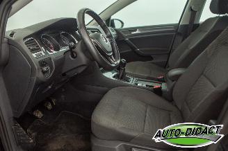 Volkswagen Golf 1.0 TSI Clima Navi Camera Comfortline picture 26