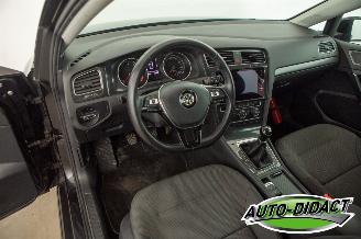 Volkswagen Golf 1.0 TSI Clima Navi Camera Comfortline picture 25