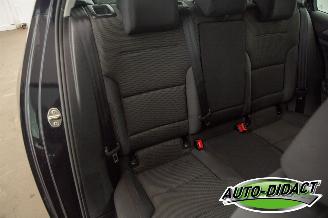 Volkswagen Golf 1.0 TSI Clima Navi Camera Comfortline picture 23