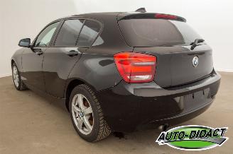 BMW 1-serie 116i Airco Camera Stoelverwarming picture 3