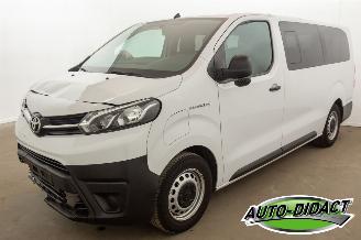 skadebil auto Toyota ProAce Electric Shuttle Long Extra Range Cool 75 kWh Pano 2024/1