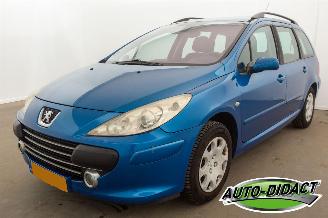 skadebil auto Peugeot 307 Break 2.0-16V Clima Premium 2007/6