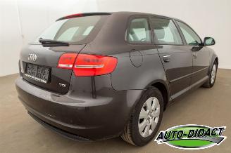 Audi A3 1.6 TDI Clima picture 4