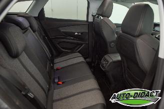 Peugeot 3008 1.2 Allure Open Pano Clima Navi Camera picture 21