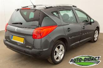 Peugeot 207 1.6 VTi Airco Pano Première picture 4