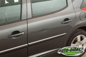 Peugeot 207 1.6 VTi Airco Pano Première picture 26