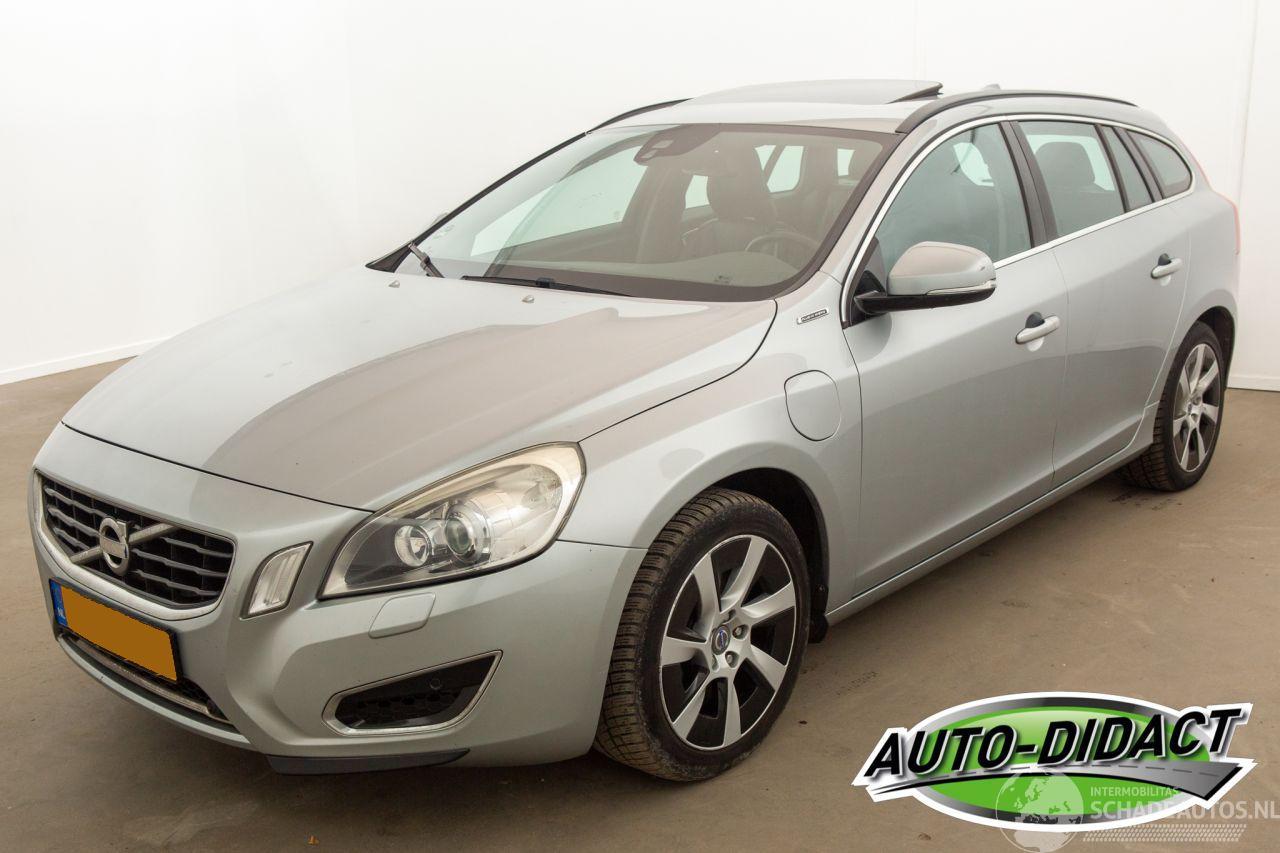 Volvo V-60 2.4 D6 AWD Automaat Elek Dak Navi Camera Plug-In Hybrid Pure Limited