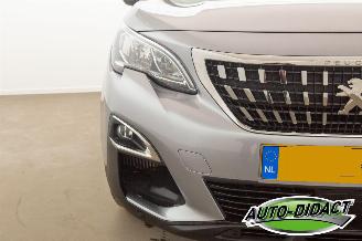 Peugeot 3008 1.2 PureTech Automaat 81.562 km NAP Digi Dash Clima Blue Lease Executive picture 37