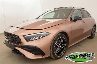 skadebil auto Mercedes A-klasse A250e Automaat 107.730 km Pano Digi Dash 2023/6