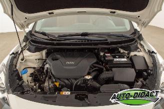 Hyundai I-30 1.6 GDI Clima Navi Camera i-Magine picture 35