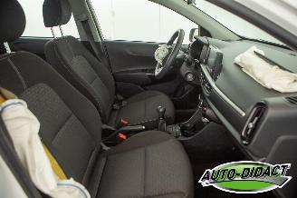 Kia Picanto 1.0 CVVT Airco 38.590 km NAP Navi Camera ComfortPlusLine Navigator picture 19