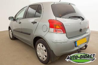Toyota Yaris 1.3 VVTi Comfort Airco picture 3