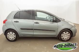 Toyota Yaris 1.3 VVTi Comfort Airco picture 37