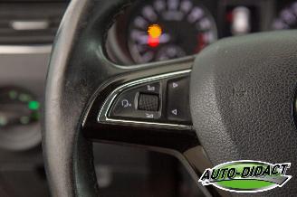 Skoda Octavia 1.6 TDI Clima Navi Ambition picture 13