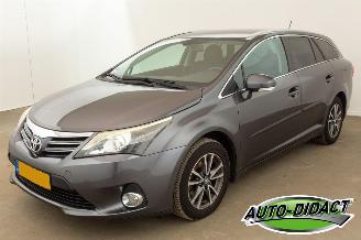 Avarii autoturisme Toyota Avensis 1.8 VVTi Clima Navi Business 2014/4