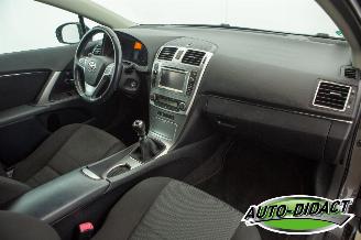 Toyota Avensis 1.8 VVTi Clima Navi Business picture 16