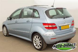 Mercedes B-klasse 200 Automaat Pano Airco picture 3